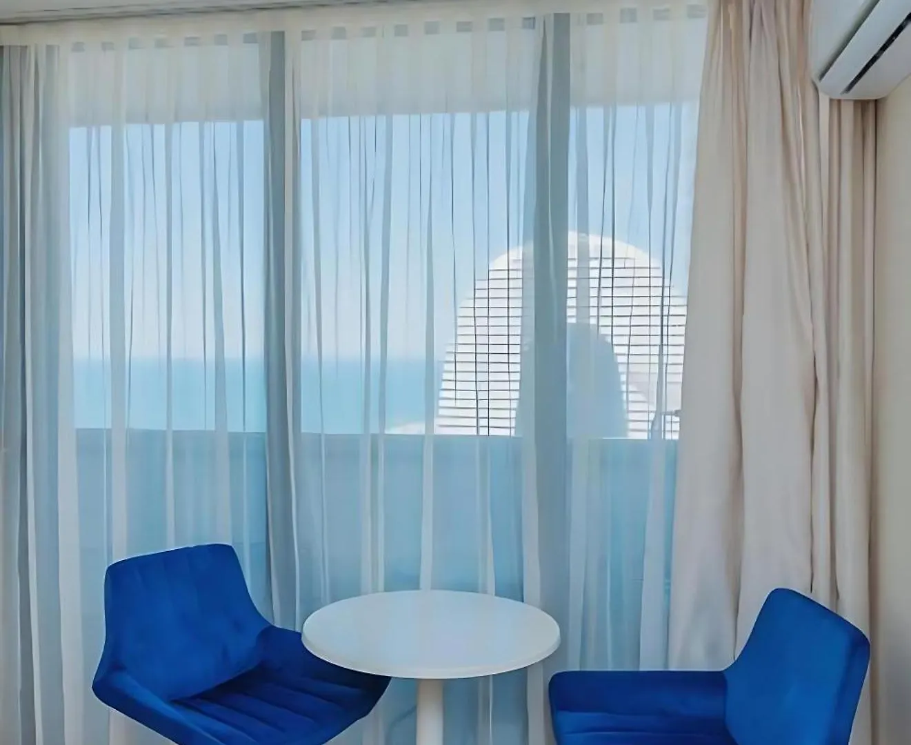 Orbi City Hotel Vip - Батуми Апартаменты